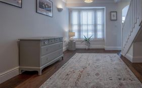 Noe Acre - 3 Bedroom Cottage - Tenby